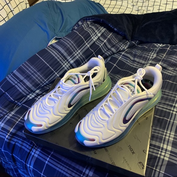 air max 720 bubble pack
